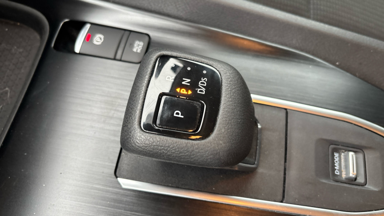 Nissan Qashqai 1.3 DiG-T MH 158 Acenta Premium 5dr Xtronic Petrol Hatchback